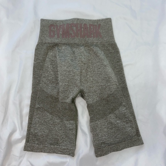 SOLD Gymshark shorts XS - Picture 1 of 3